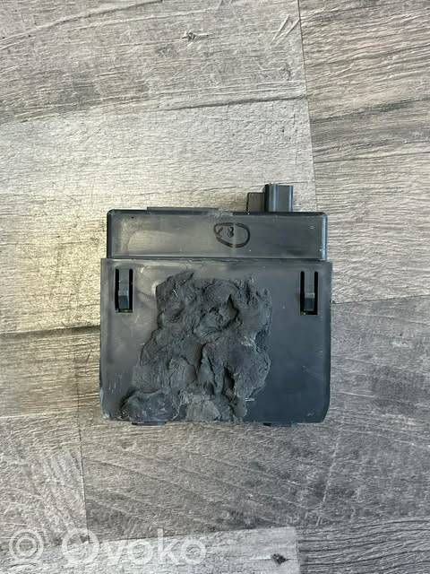 Chevrolet Corvette C6 Reducing agents exhaust control unit 
