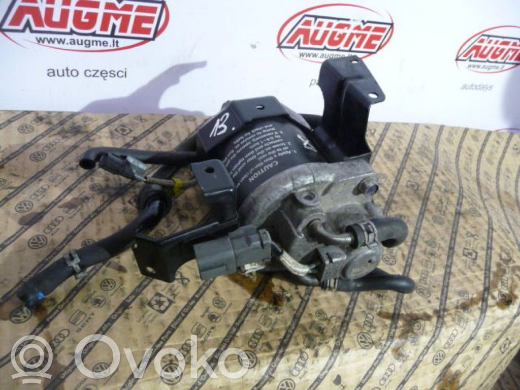 Honda CR-V Mocowanie filtra paliwa 