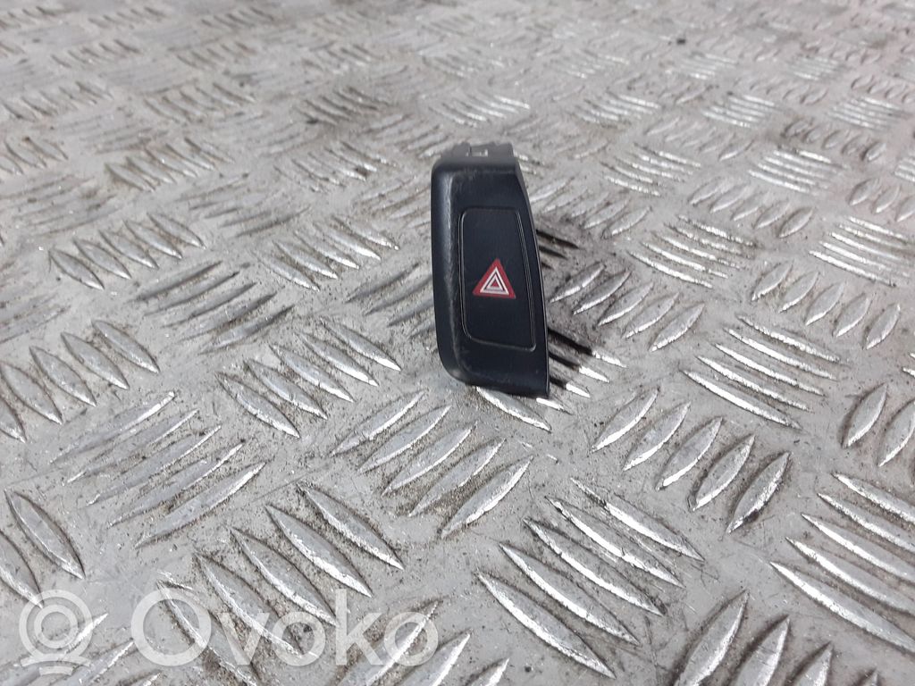 Audi A4 S4 B8 8K Schalter Warnblinkanlage 