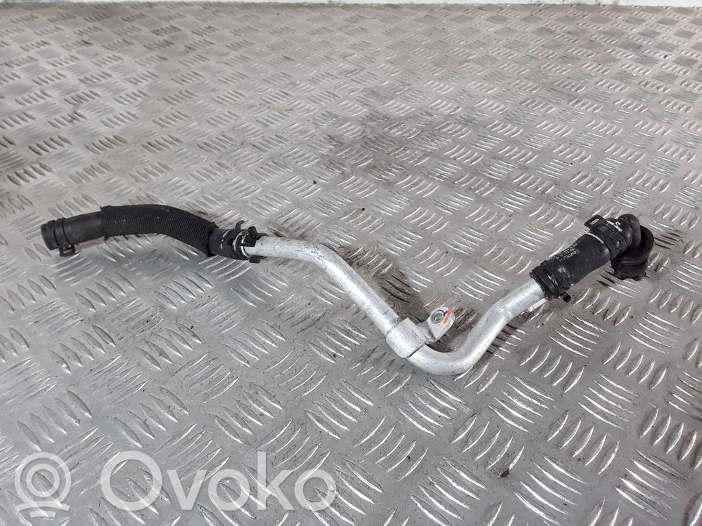 Audi A7 S7 4G Engine coolant pipe/hose 