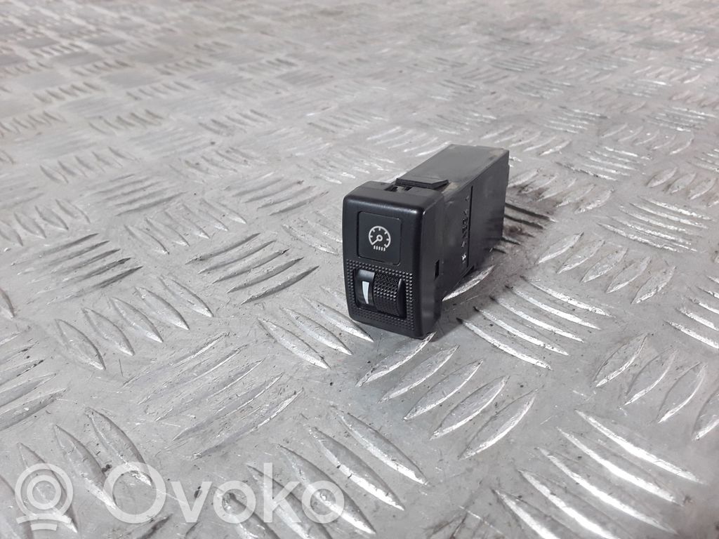 Other switches/knobs/shifts