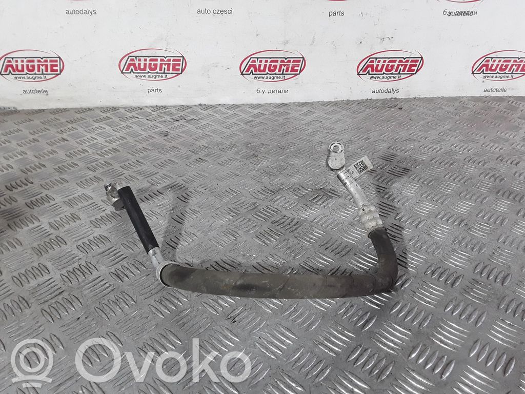 Audi A4 S4 B8 8K Ilmastointilaitteen putki (A/C) 