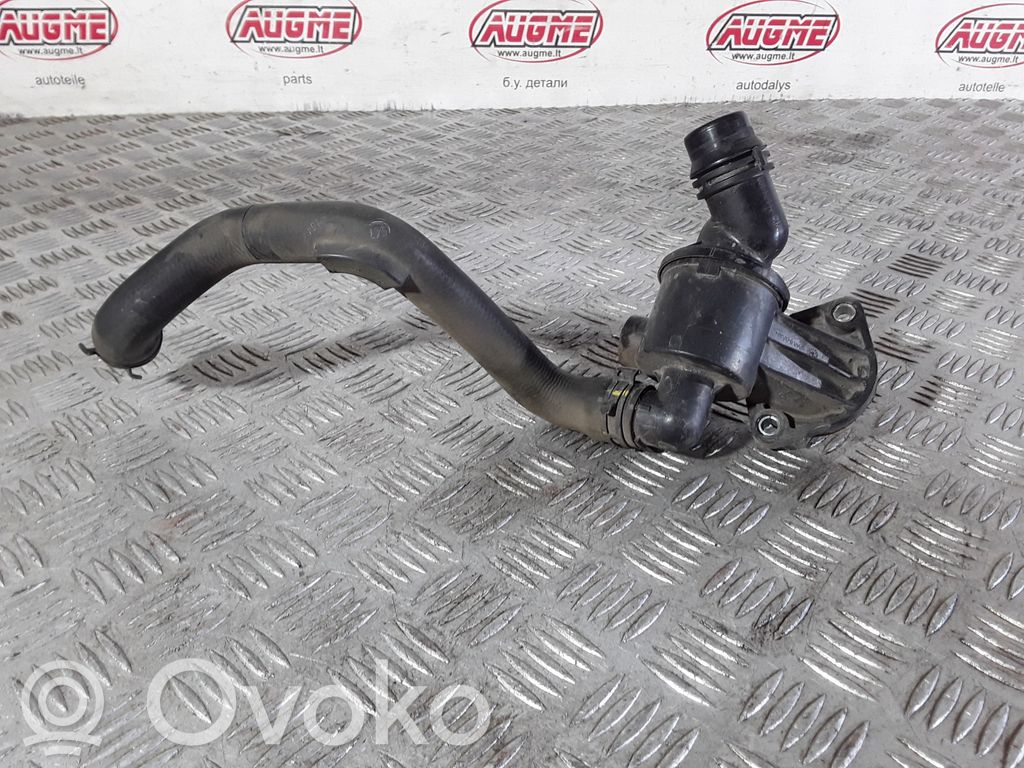 Audi A4 S4 B8 8K Carcasa del termostato 