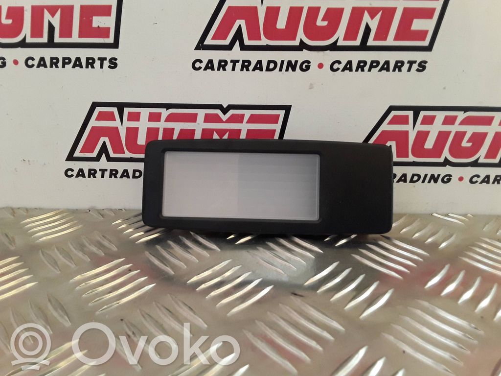 Rear seat light   18911