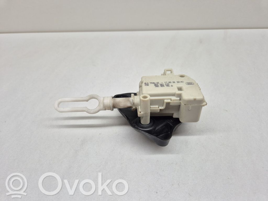 Audi A4 S4 B6 8E 8H Central locking motor 