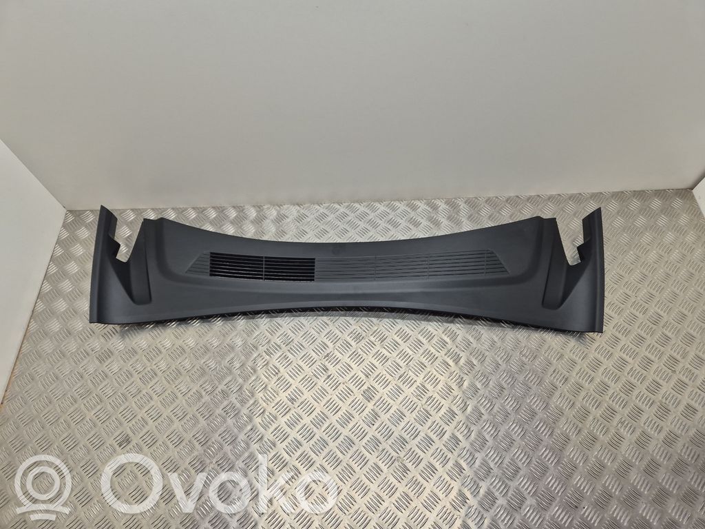 Tesla Model 3 Wiper trim 