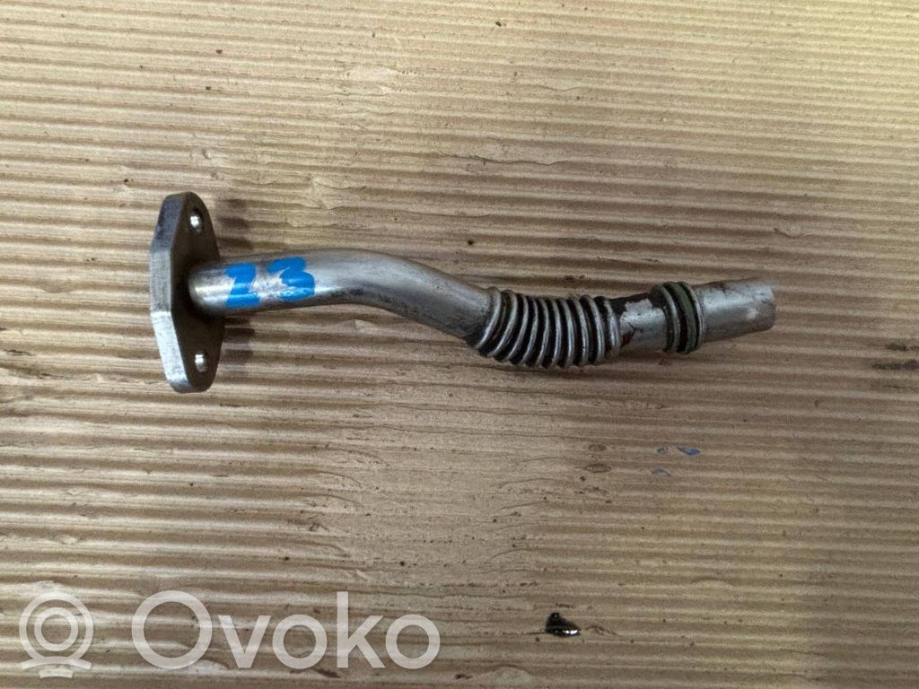 Audi A4 S4 B7 8E 8H Turboahtimen öljyletku 