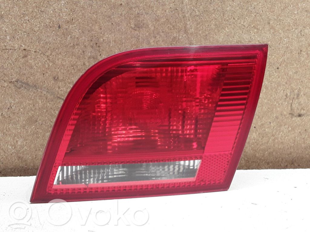 Audi A3 S3 8P Lampy tylnej klapy bagażnika 