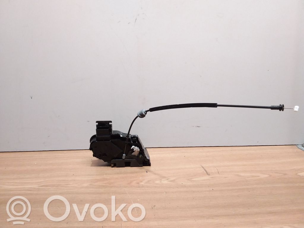 Volvo V50 Etuoven lukko 
