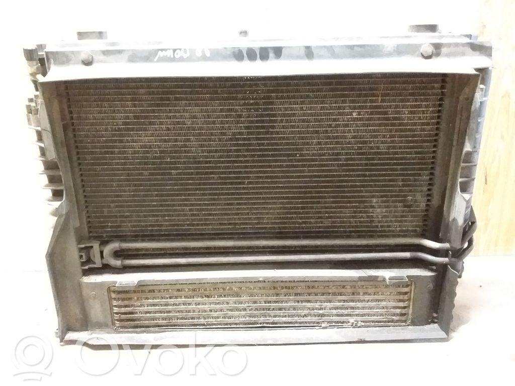 Radiatora komplekts   7805603