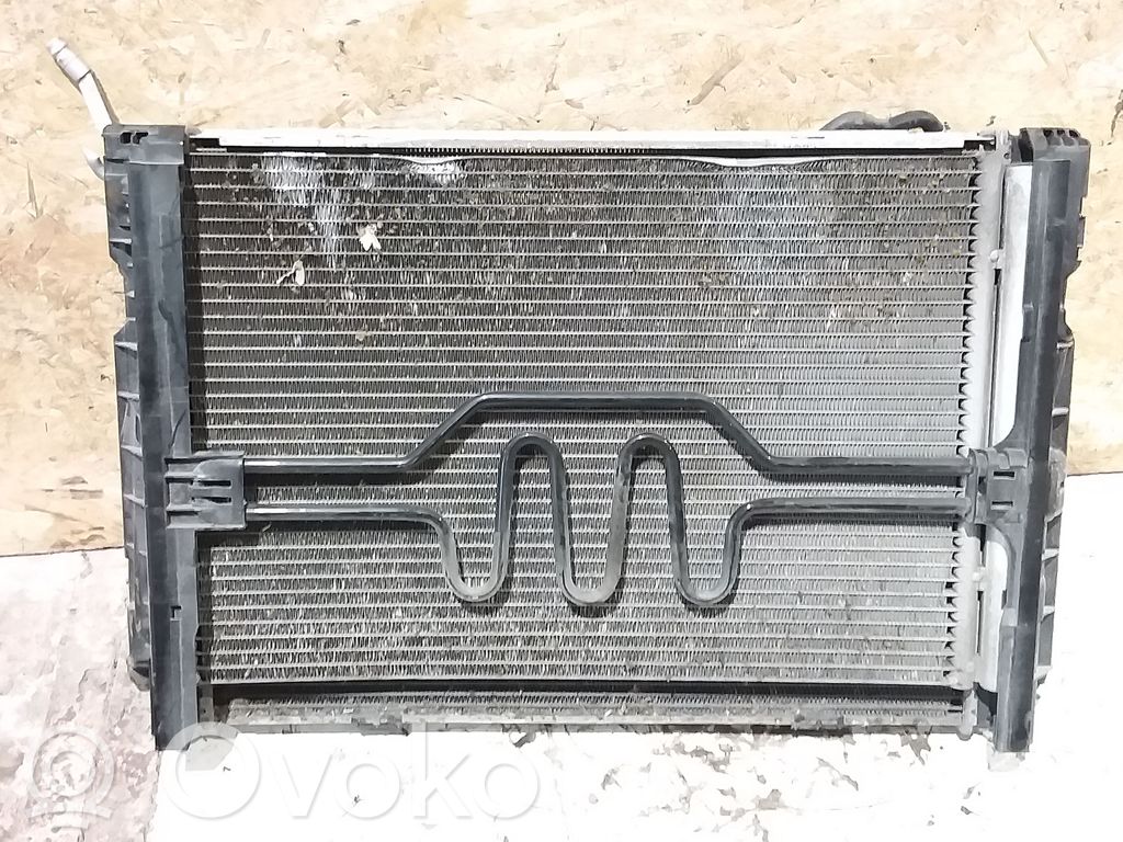 BMW 1 E81 E87 Radiatora komplekts 