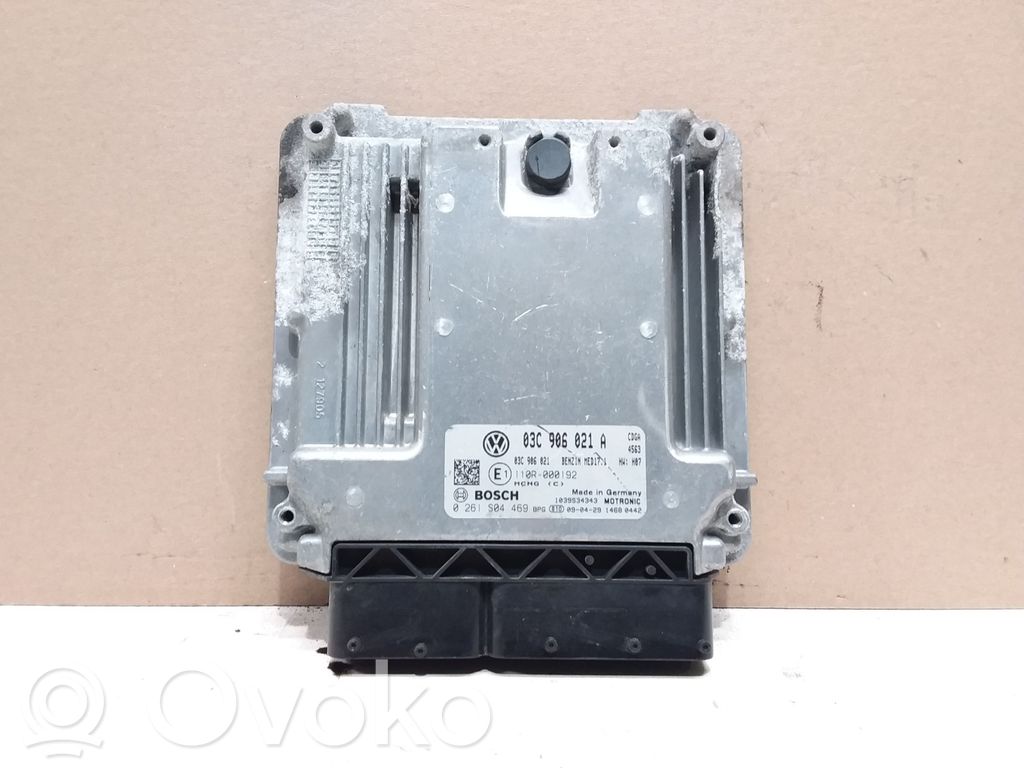 Volkswagen PASSAT B6 Engine control unit/module 