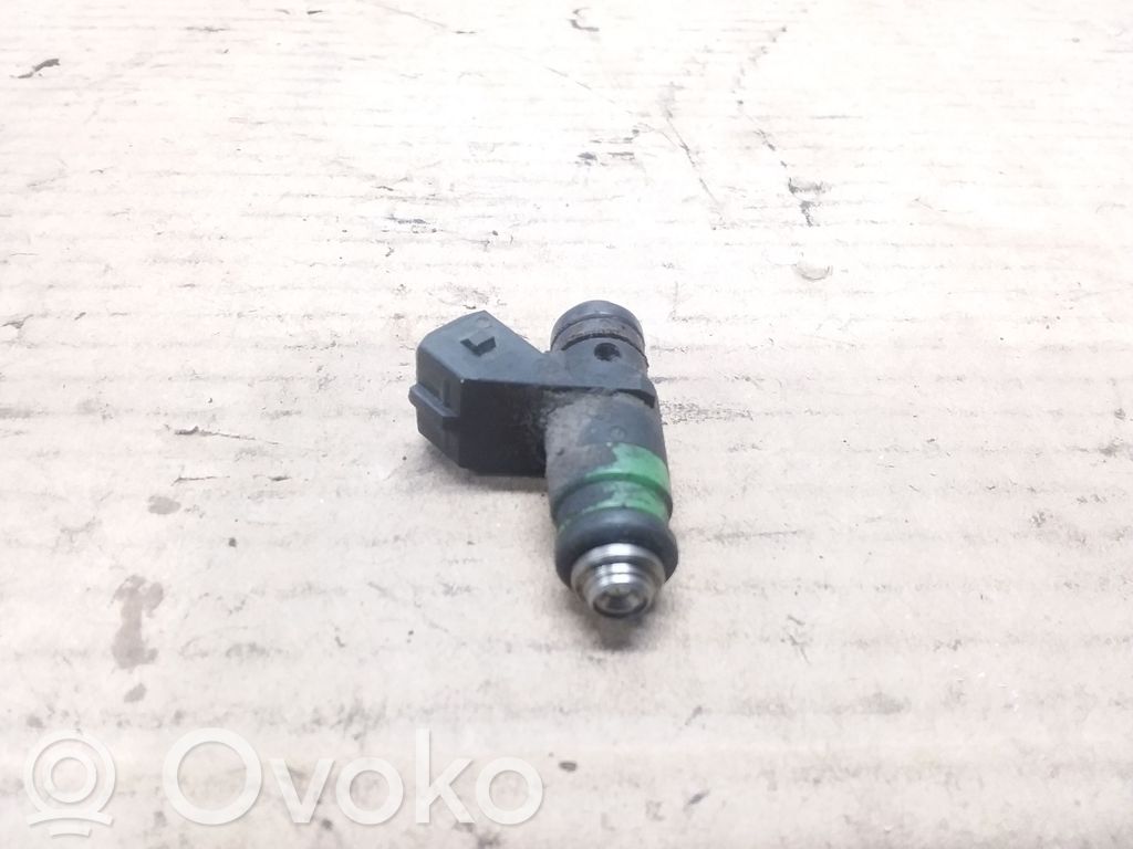Renault Megane II Inyector de combustible 