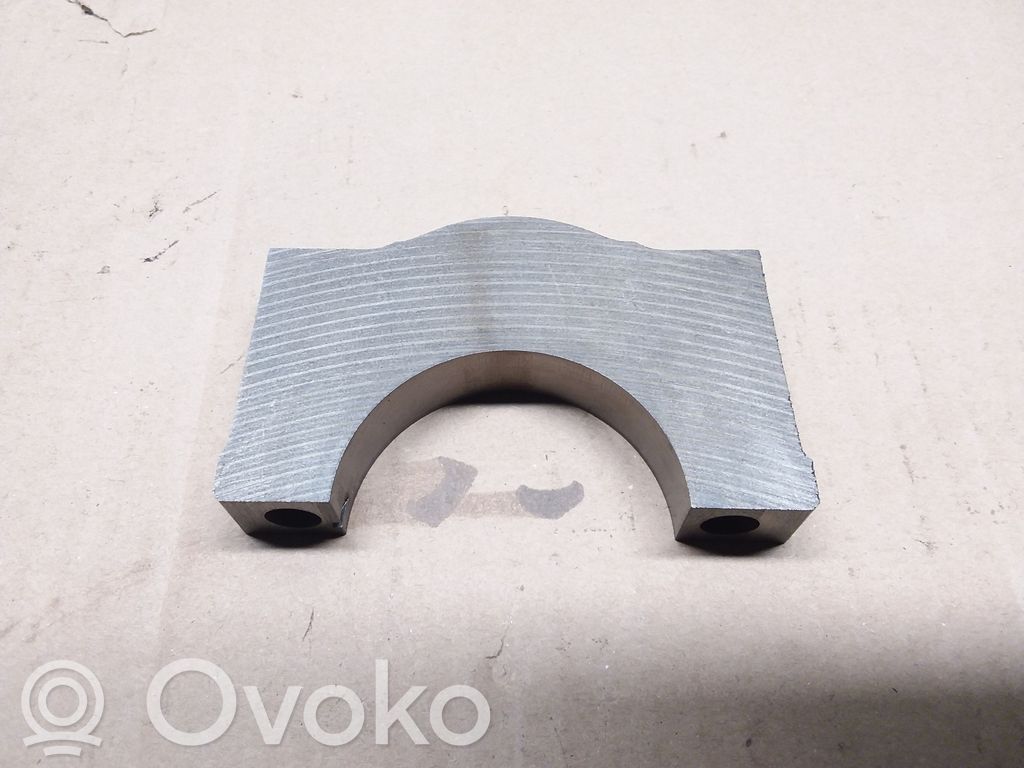 Volkswagen Golf V Crankshaft Holder 