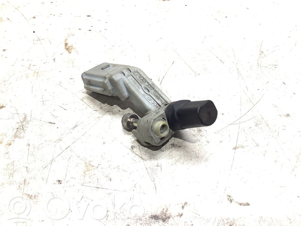 Volkswagen Polo V 6R Crankshaft position sensor 