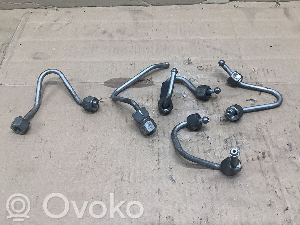 Nissan Qashqai Fuel injector supply line/pipe 