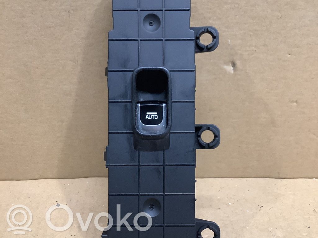 KIA Niro Interruptor del elevalunas eléctrico 