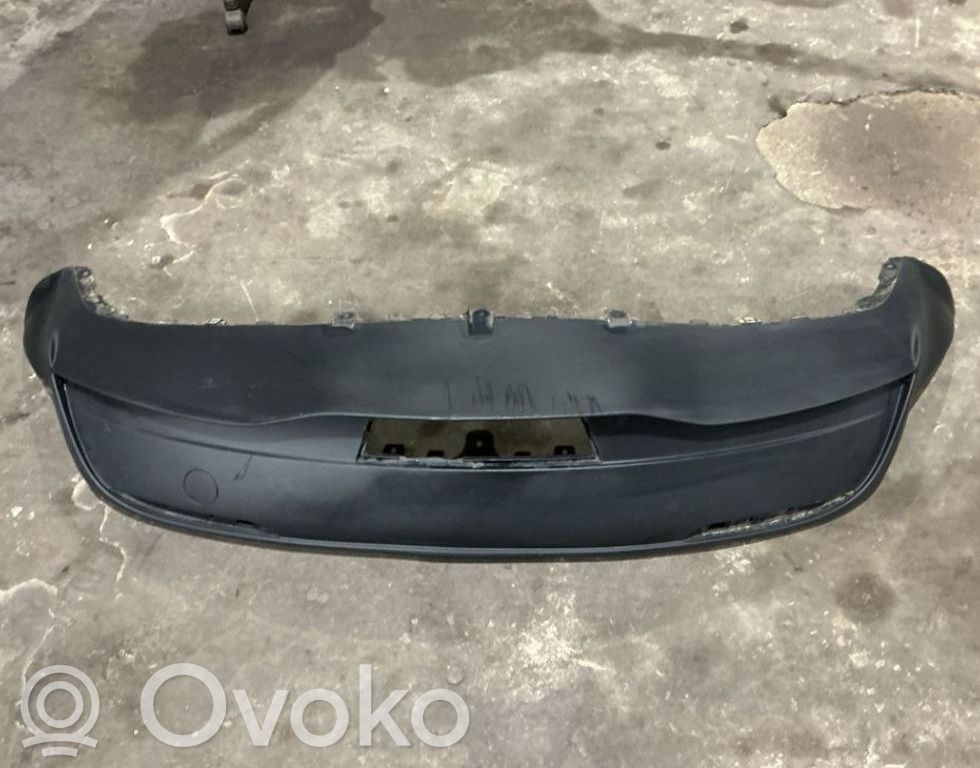 Tesla Model Y Apakšējā bampera daļa 