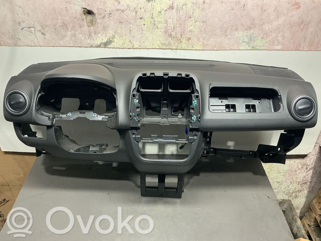 Dacia Spring Dashboard 