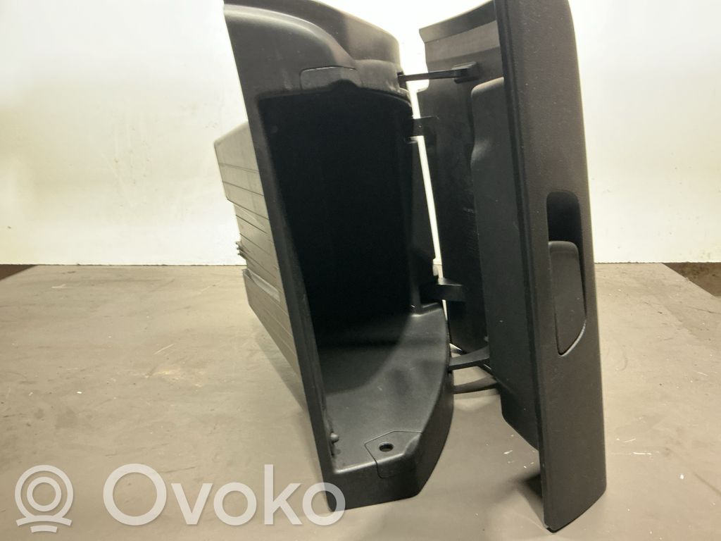 Dacia Spring Daiktadėžė 