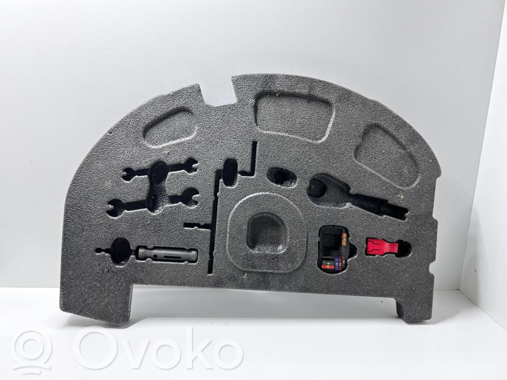 BMW 6 E63 E64 Other trunk/boot trim element 