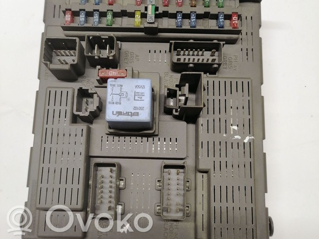 Citroen C5 Comfort/convenience module 