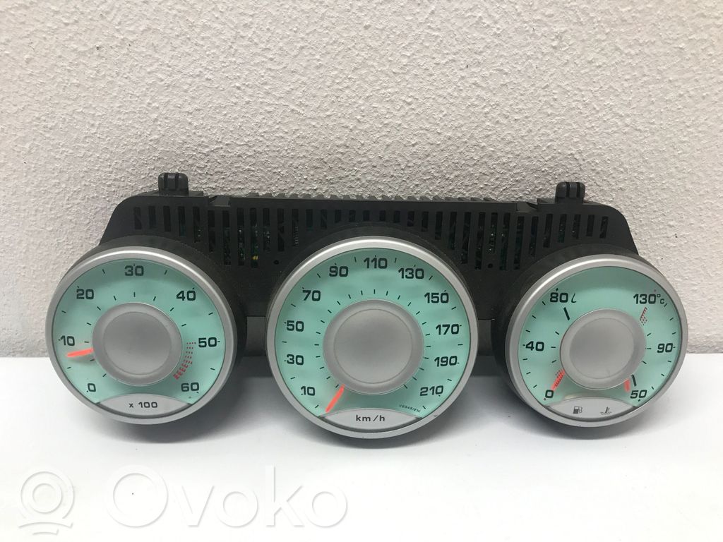 Peugeot 807 Speedometer (instrument cluster) 