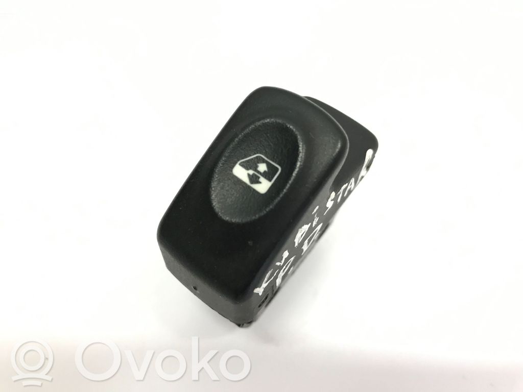 Nissan Kubistar Electric window control switch 