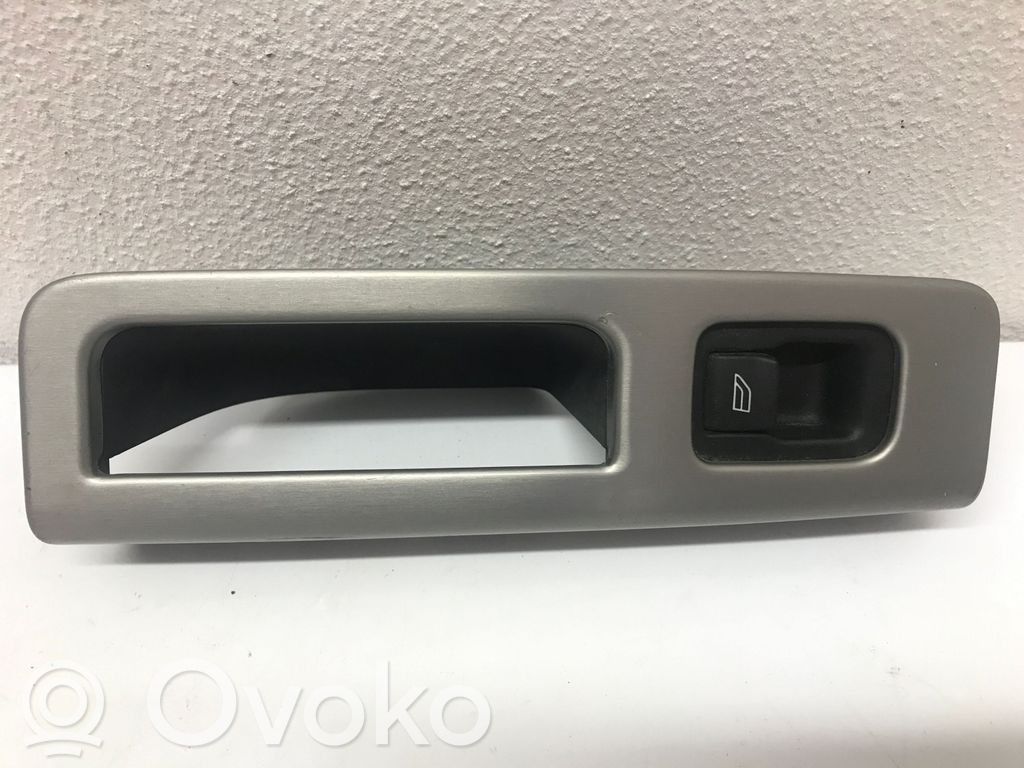 Volvo V50 Electric window control switch 