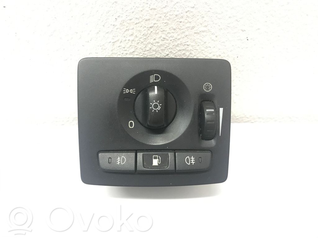 Volvo V50 Light switch 