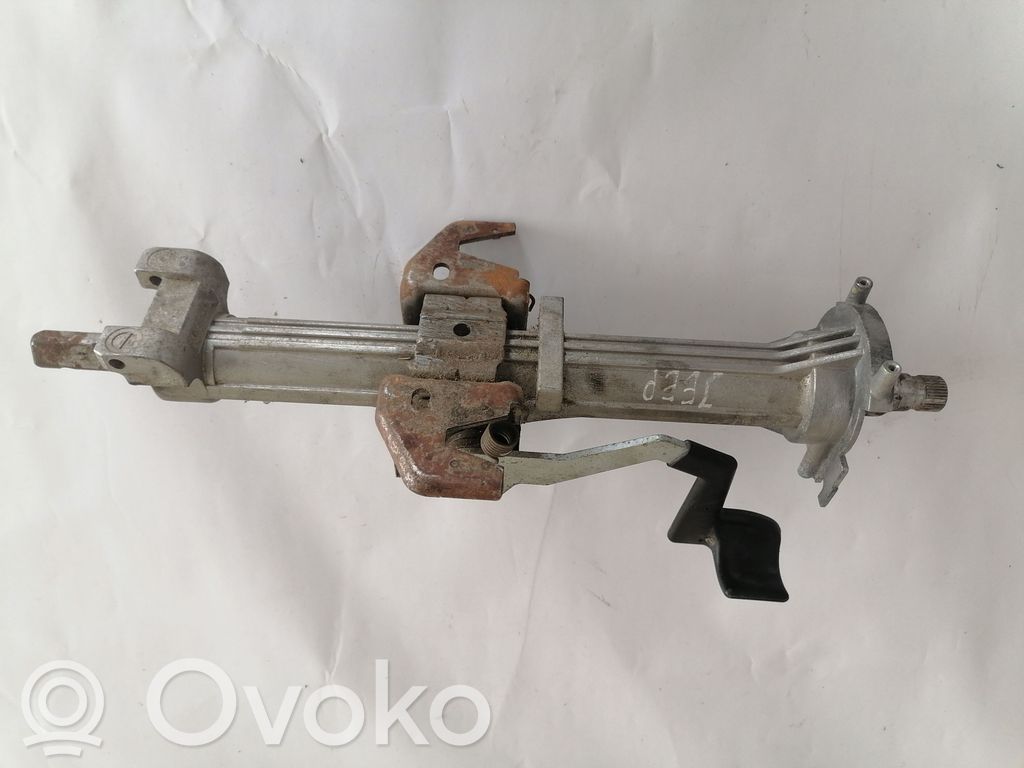 Jeep Grand Cherokee (WK) Steering wheel axle 