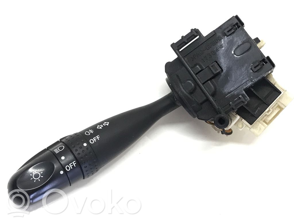 Toyota Corolla Verso E121 Indicator stalk 