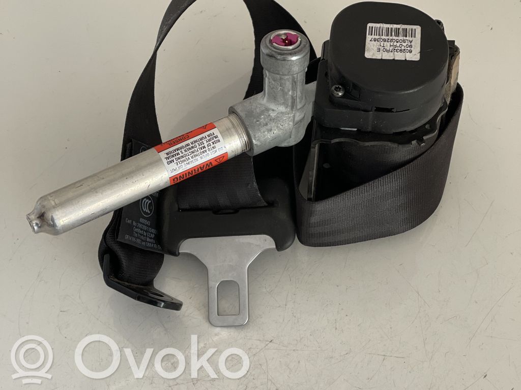 Volvo V50 Cinturón trasero 