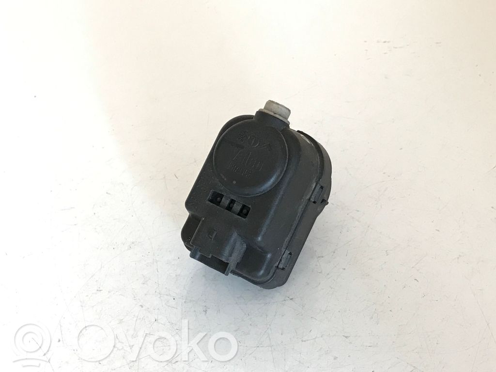 Peugeot 306 Headlight level adjustment motor 