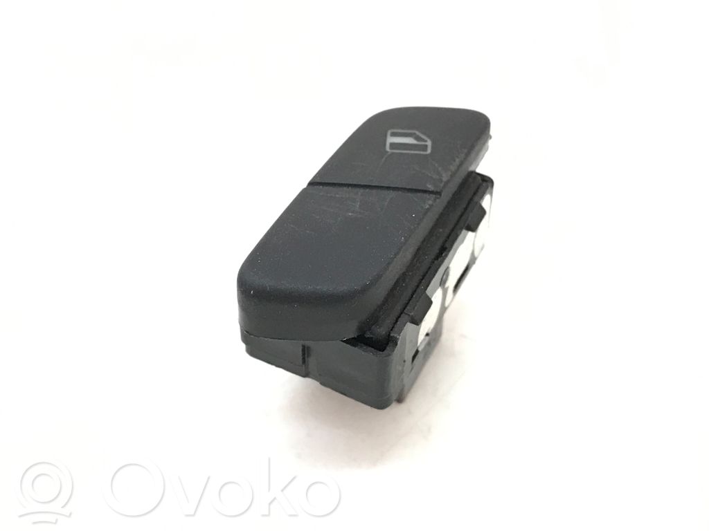Volkswagen Polo Electric window control switch 