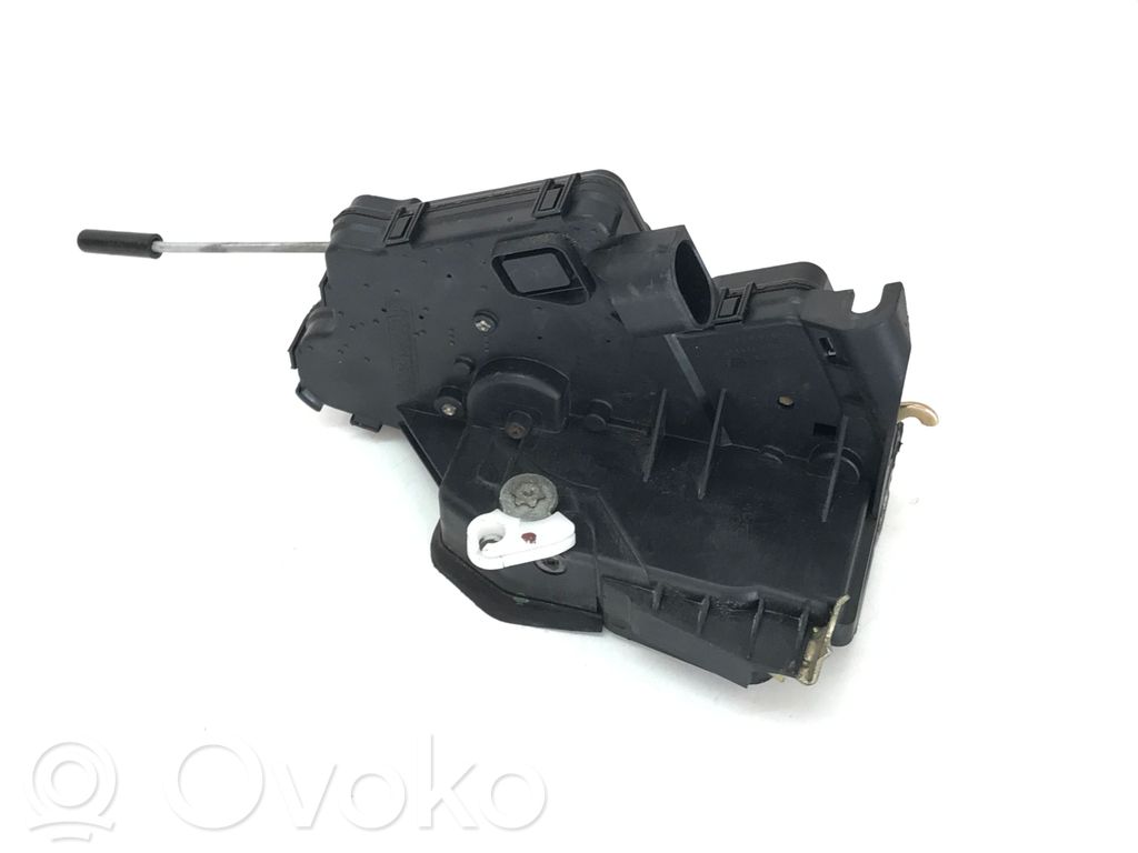 BMW 3 E46 Front door lock 