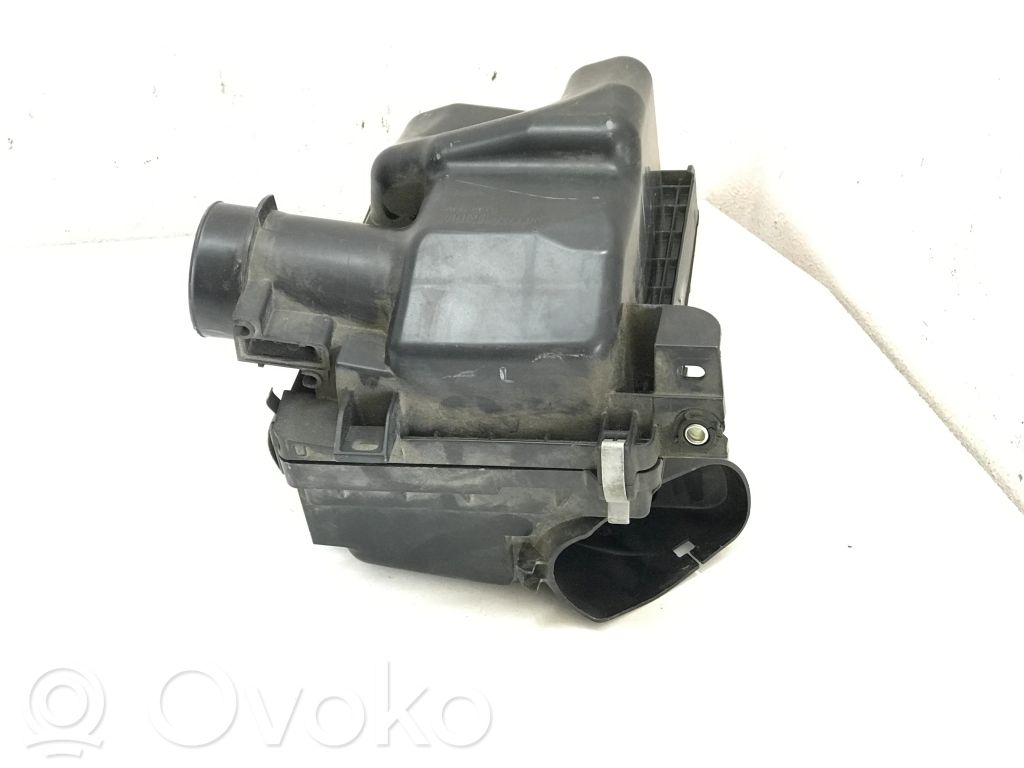 Nissan Pulsar Air filter box 