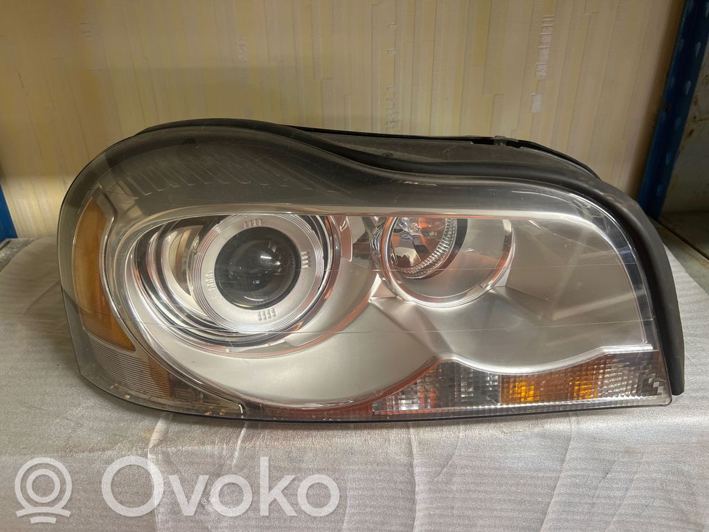 Volvo XC90 Scheinwerfer 