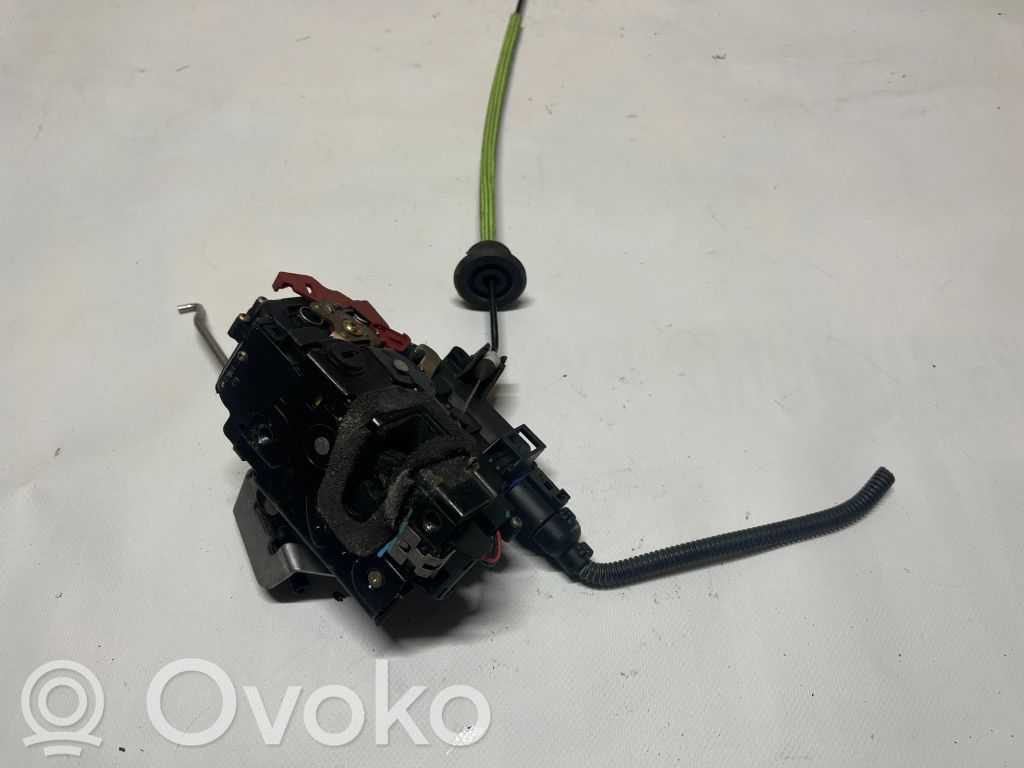 Rear door lock   4E0839015,4E0839015AC,4E0839015AD,4E0839015B,4E0839015C,4E0839015H,4E0839015J