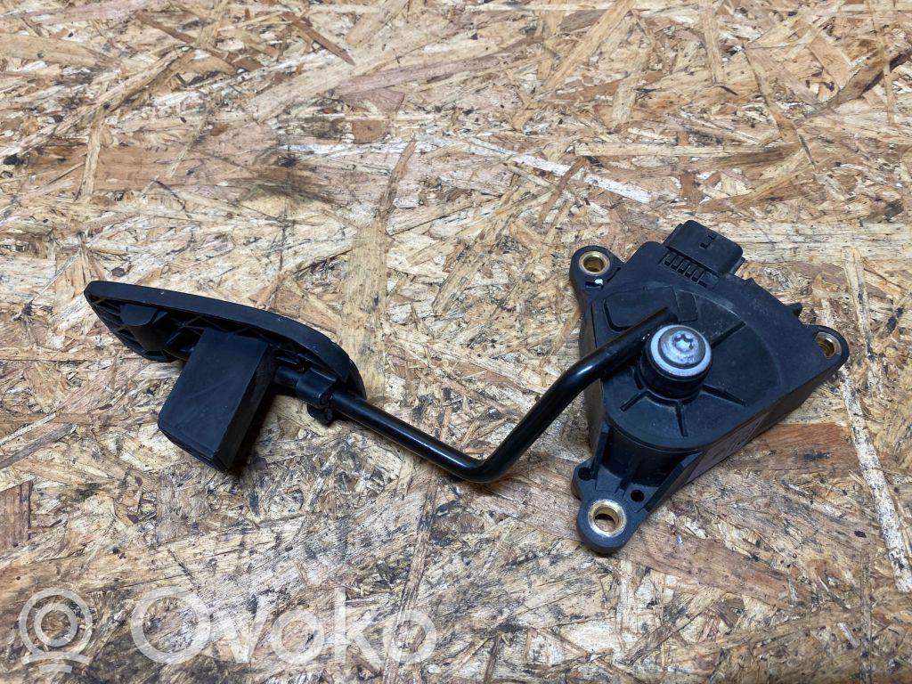 Akceleratoriaus pedalas   18002AX700,01766,1666B,18002AX70B