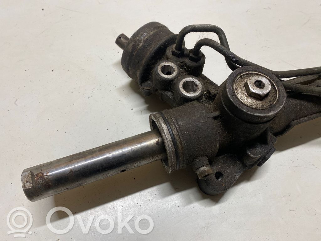 Audi A4 S4 B5 8D Vairo kolonėlė 