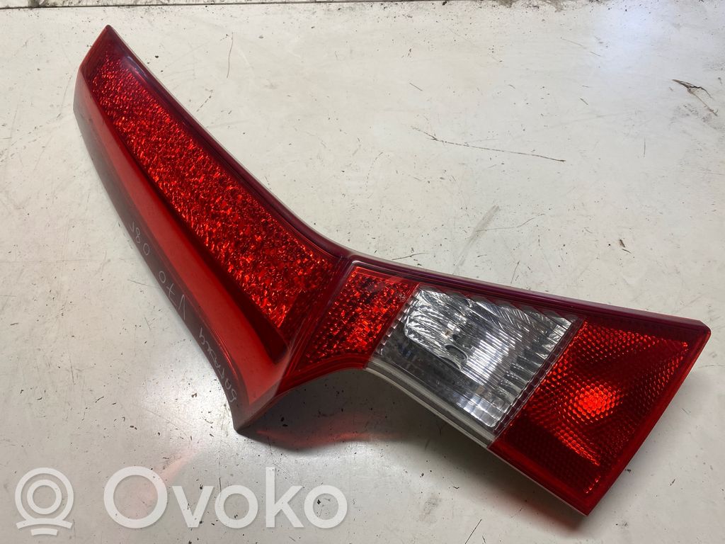 Tailgate rear/tail lights