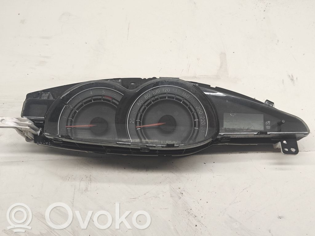 Toyota Verso Vitezometru (grup de instrumente) 