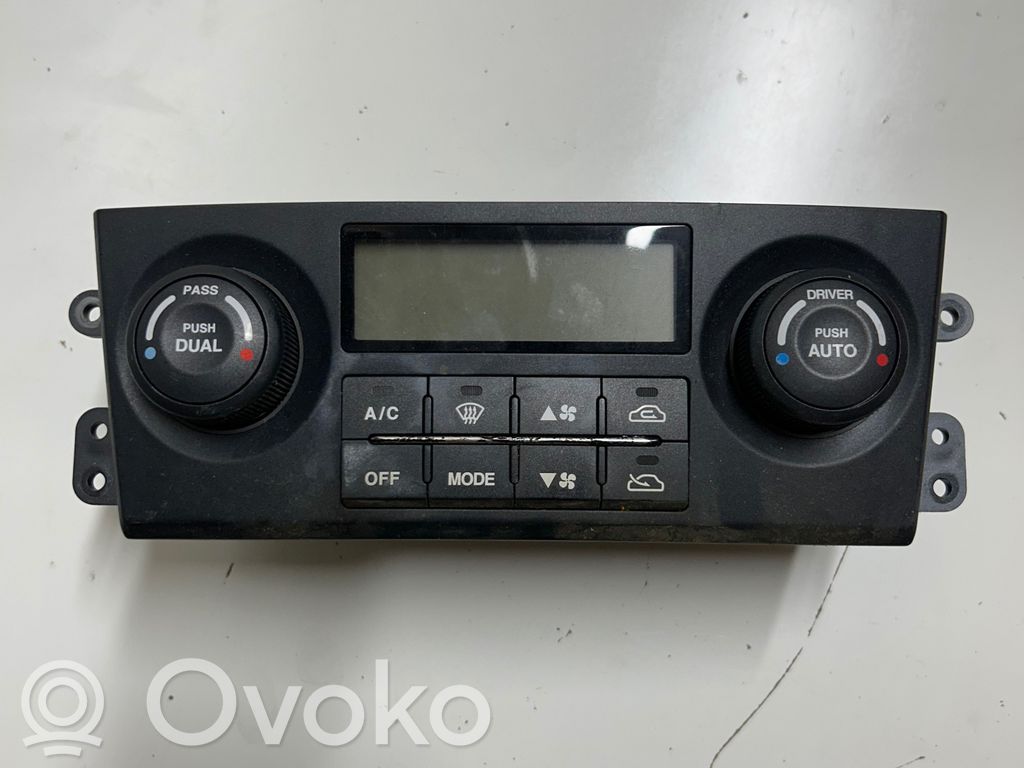 KIA Sorento Climate control unit 