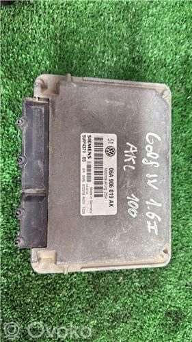 Volkswagen Golf V Engine control unit/module ECU 