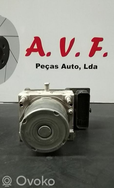 Volkswagen Golf V ABS Pump 