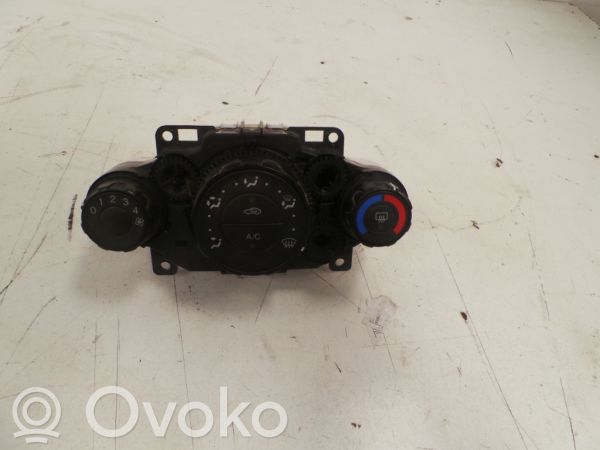 Air conditioning (A/C) switch   8A6119980AE