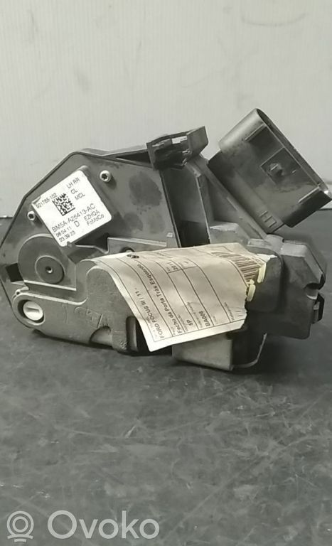 Aizmugurē slēdzene   BM5AA26413AC,921765102