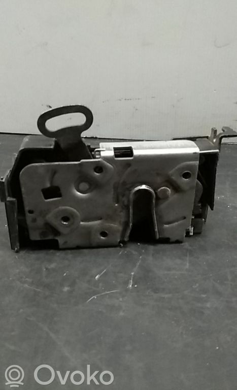 Front door lock   275259607,15354272K1983111