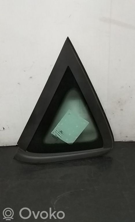 Rear side window   8A61A29751A,43R00048,DENTRODACAIXA